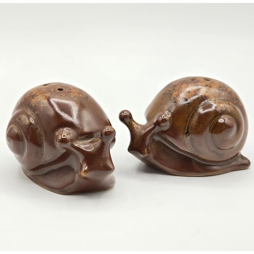 Vintage Ceramic Salt & Pepper‎ Shakers Mottled Brown Snails ENESCO Made in Japan